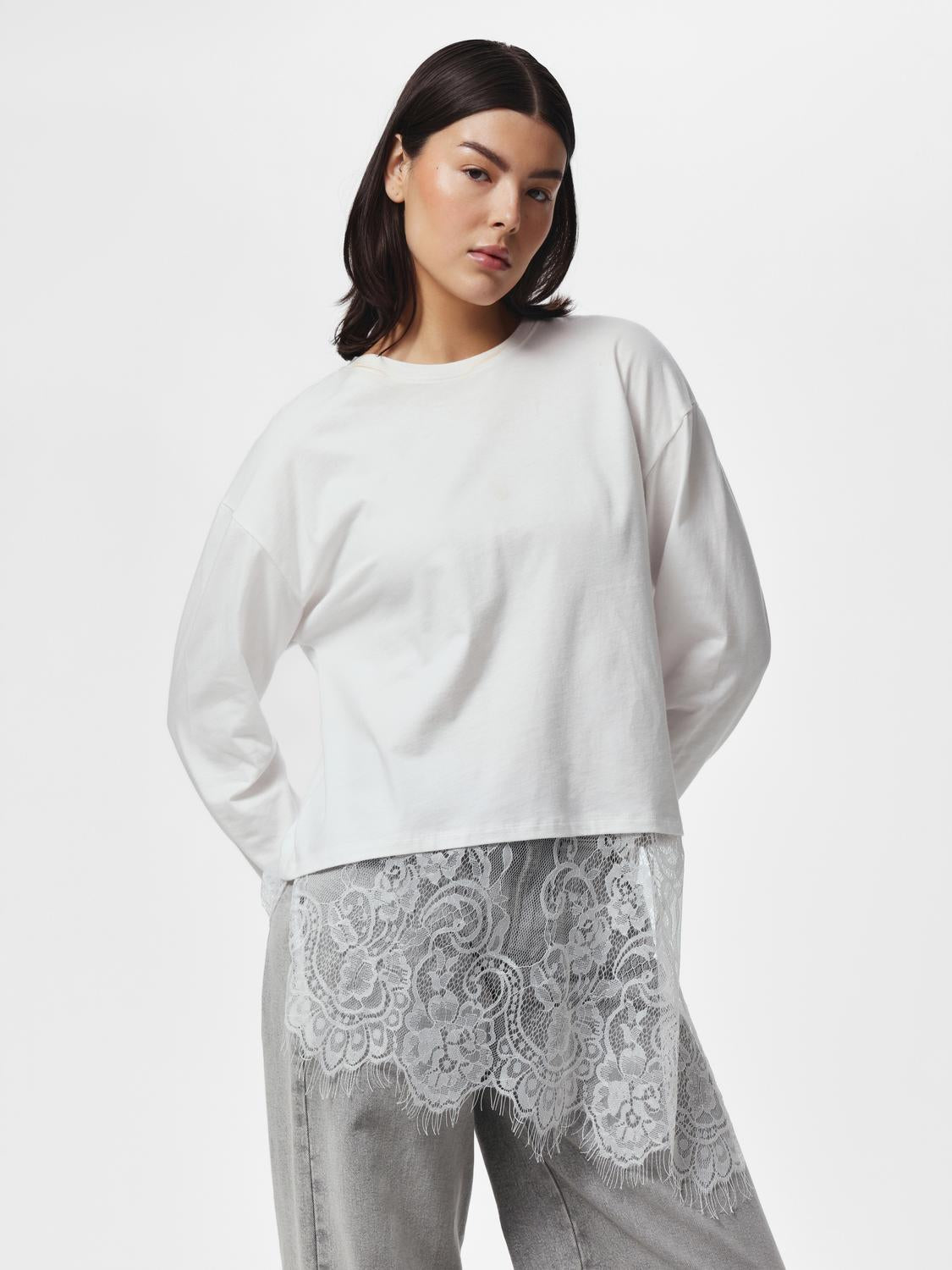 model_shot-front